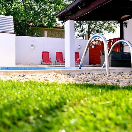 Mumy Villa Gostinjac