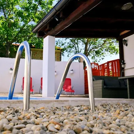 Mumy Villa Gostinjac